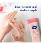 Vaseline Intensive Care Hands & Nails Creme 200ml thumb